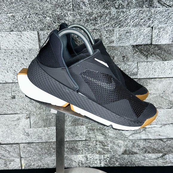 Nike Go Flyease Black / White-Anthracite - NIB - MNS5.5/WMN7 main image 11